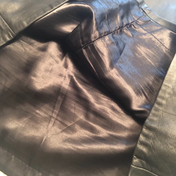 Vintage 111 STATE Black Leather Short Skirt - Picture 8 of 12